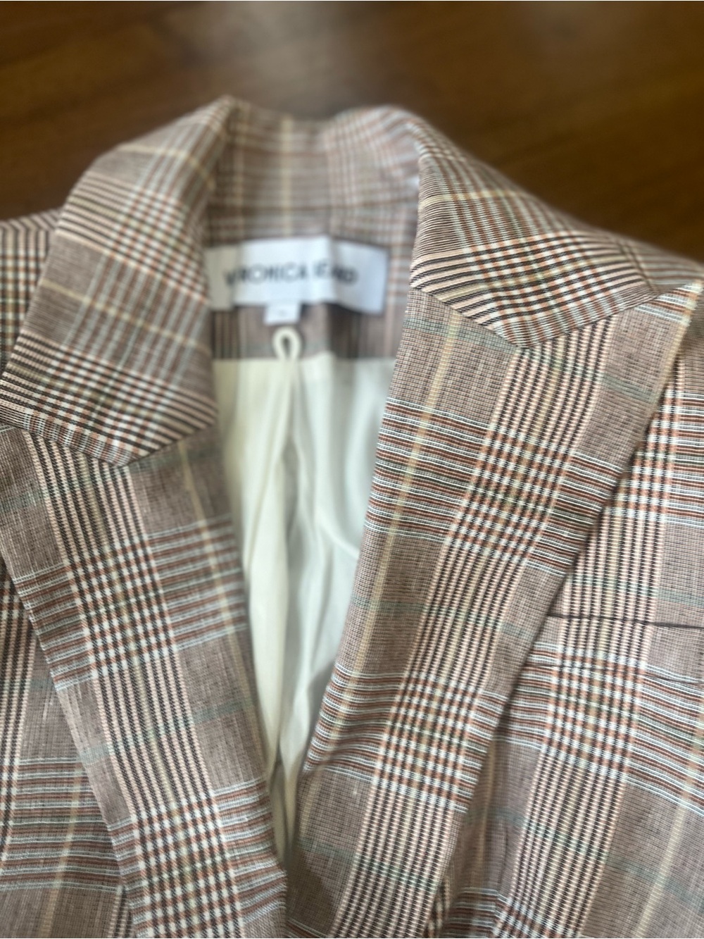 2026 Authentic Veronica Beard Clayton Plaid Dickey Jacket in Raisin Multi - Picture 12 of 13